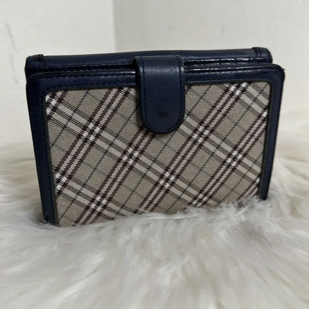 💯Authentic Burberry Blue Label Short Wallet 🍀